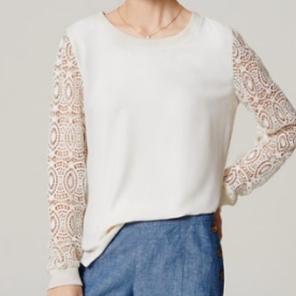 LOFT Tops - Ann Taylor LOFT lace sleeve top